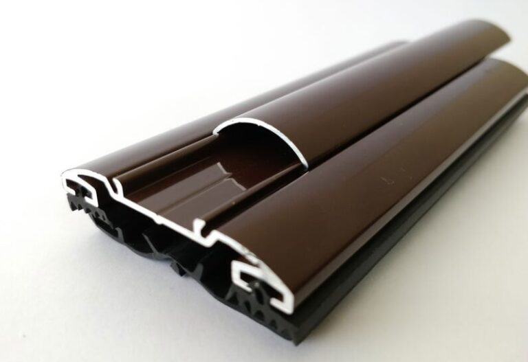 Sunwood Aluprofil Braun 50 mm mit EPDM-Dichtung