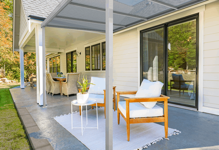 Evolution Terrassenüberdachungen nach Maß – Weiß